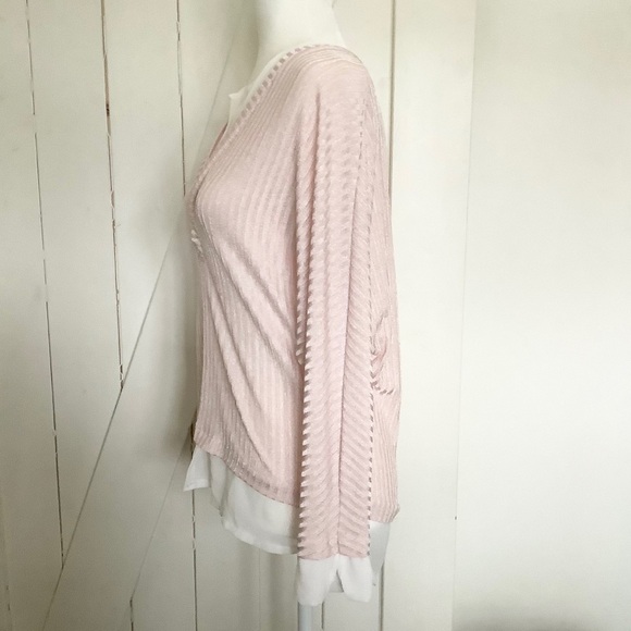 KATE and Pippa pink v-neck layered blouse - Picture 4 of 6